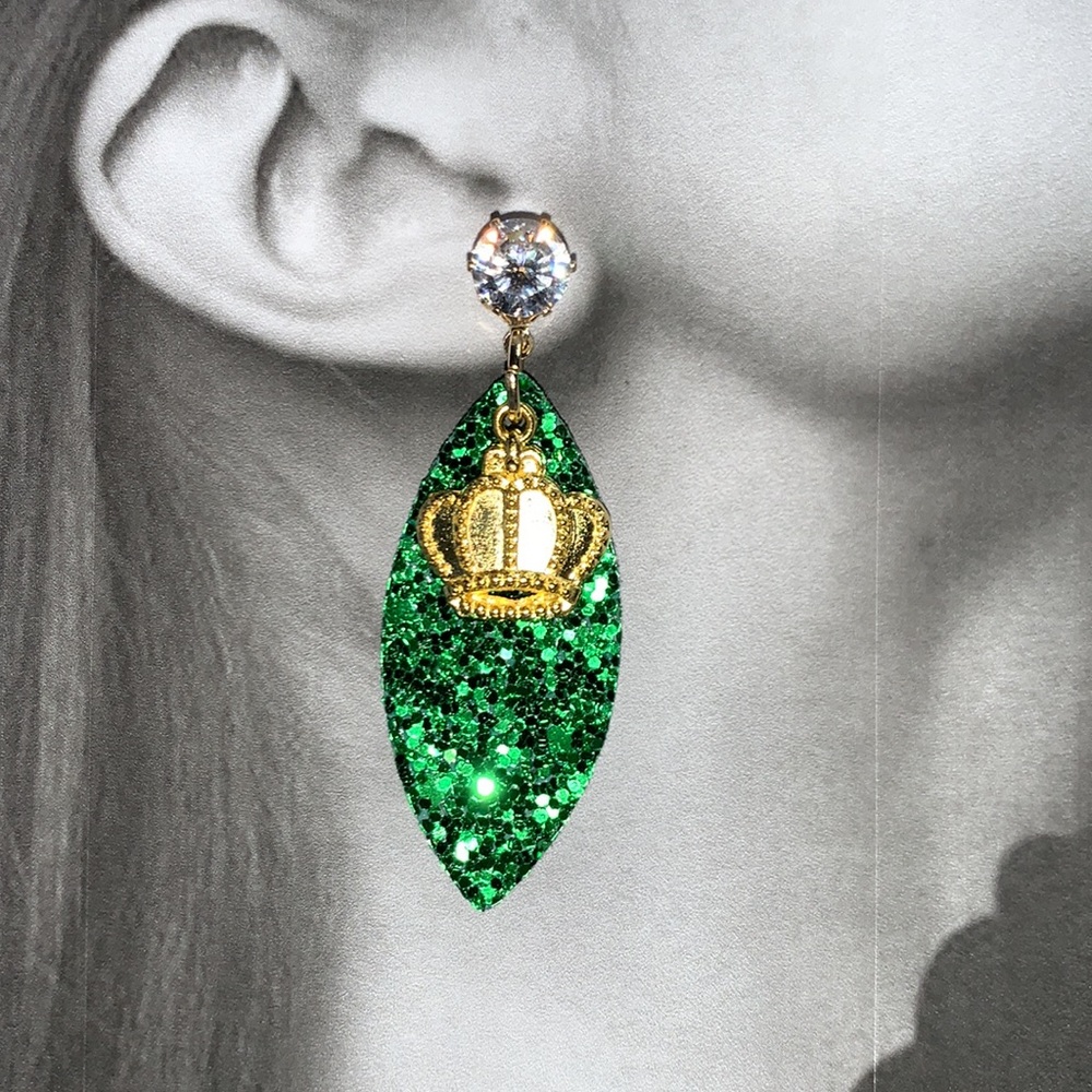 Stud Green Glitter With Gold Crown Dangling Earrings for St Patrick’s Day